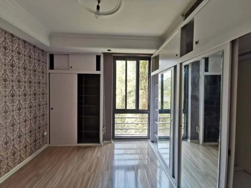 آپارتمان 155 متری سه خوابه در فرمانیه غربی تهران13563721296