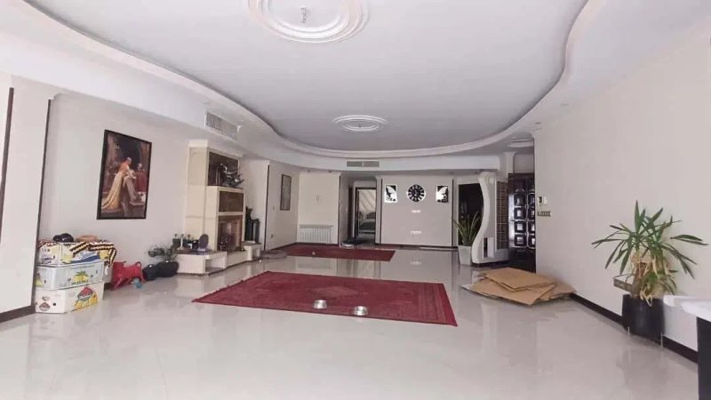 آپارتمان 165 متری سه خوابه در فرمانیه غربی تهران13563221258