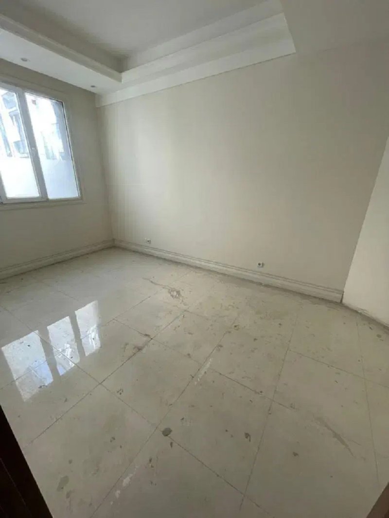 آپارتمان 126 متری دو خوابه در فرمانیه شرقی تهران13564121324