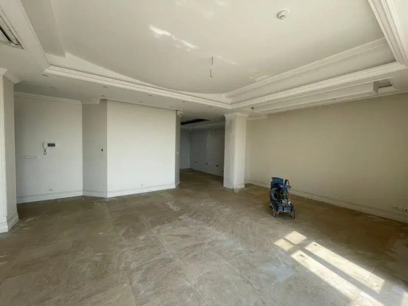 آپارتمان 126 متری دو خوابه در فرمانیه شرقی تهران13564121321