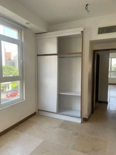 آپارتمان 85 متری دو خوابه در چیذر تهران