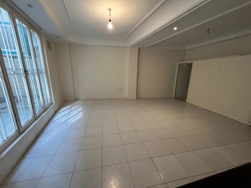 آپارتمان 65 متری یک خوابه در باغ فردوس تهران13566621393