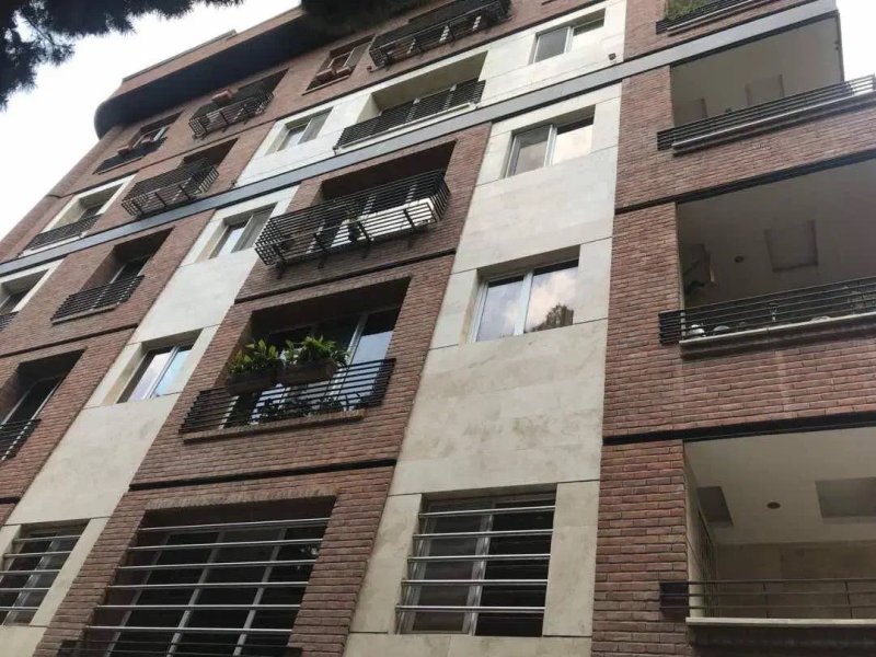 آپارتمان 180 متری سه خوابه در قیطریه تهران13564221327