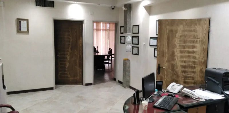 اداری 270 متری چهارخوابه در نیلوفر تهران13564521348