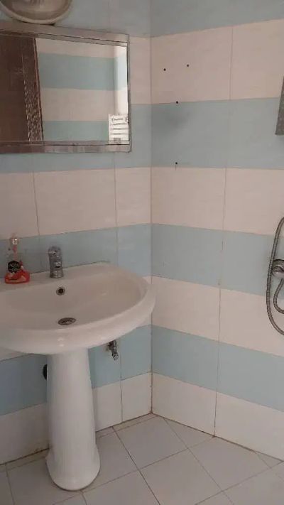 آپارتمان 70 متری یک خوابه در چیذر تهران