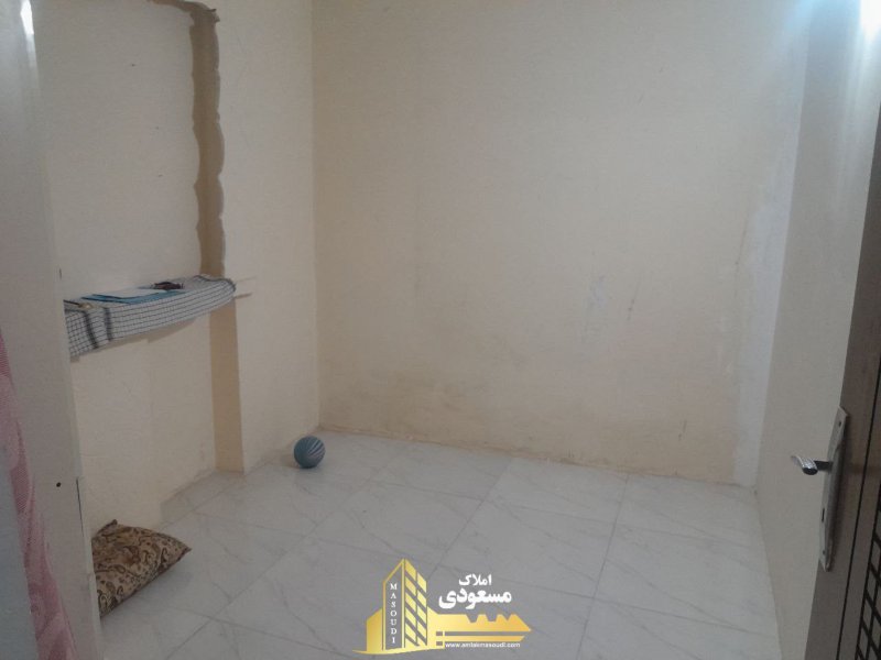 ویلا 100 متری دو خوابه در امیریه شهریار13575821563