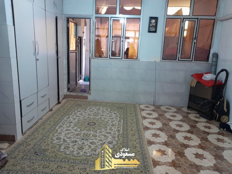 آپارتمان 120 متری یک خوابه در میدان امام خمینی شهریار13576921586