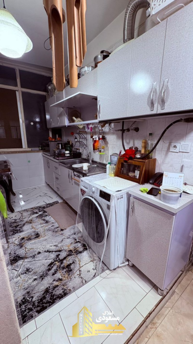 آپارتمان 63 متری در امیریه شهریار13576721581