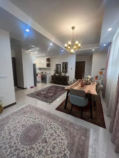 آپارتمان 100 متری دو خوابه در اباذر منطقه 5 تهران