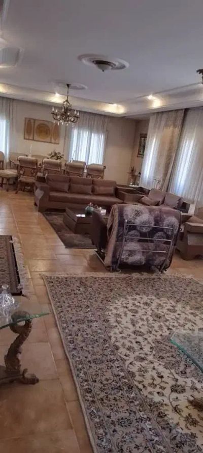 آپارتمان 196 متری سه خوابه در اقدسیه تهران