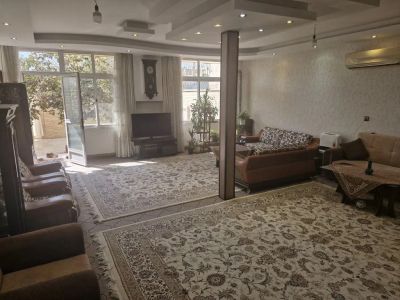 خانه 240 متری سه خوابه در شیخ طوسی غربی اصفهان