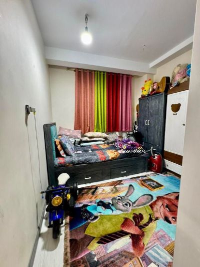 آپارتمان 102 متری دو خوابه در نیروی هوایی تهران