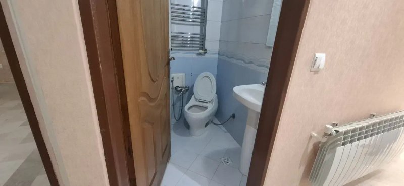 آپارتمان 110 متری دو خوابه در حکمت تهران13586721810