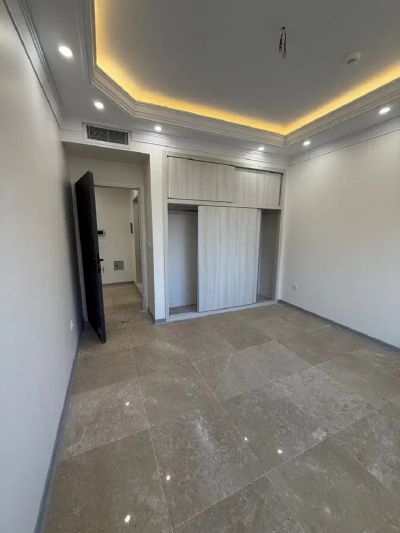 آپارتمان 130 متری سه خوابه در نیروی هوایی تهران