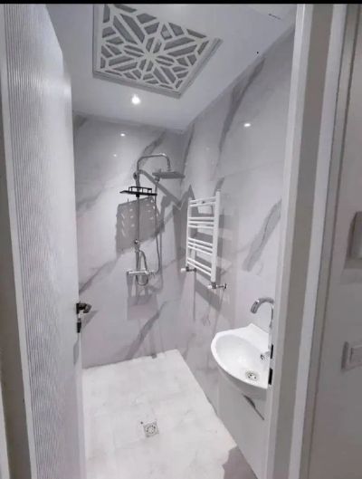 آپارتمان 130 متری سه خوابه در نیروی هوایی تهران