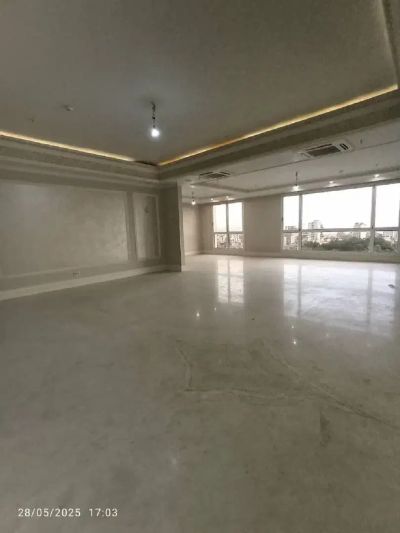 آپارتمان 360 متری چهارخوابه در نیاوران تهران