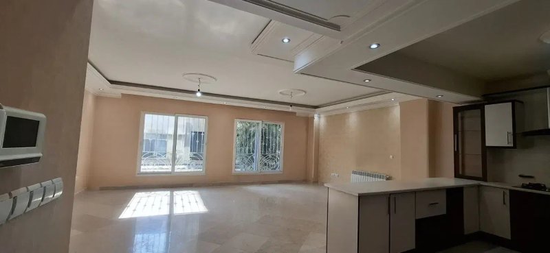 آپارتمان 110 متری دو خوابه در حکمت تهران13586721809