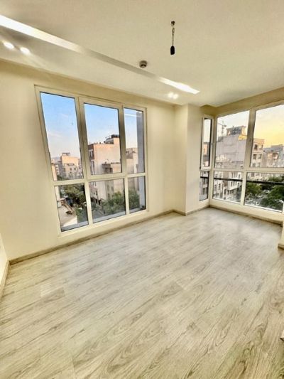 آپارتمان 121 متری سه خوابه در نیروی هوایی تهران