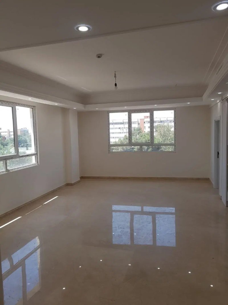 آپارتمان 114 متری سه خوابه در دهقان تهران13589221884