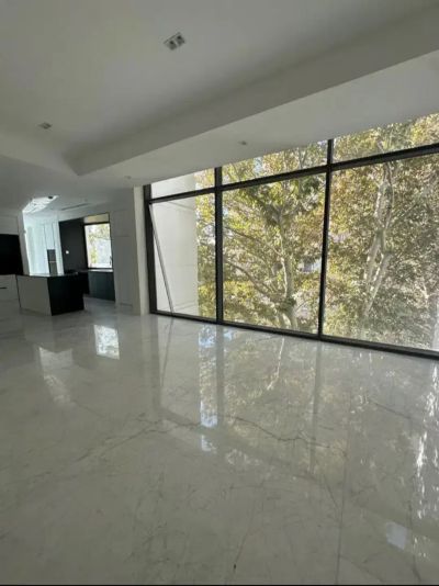 آپارتمان 300 متری سه خوابه در فرمانیه تهران