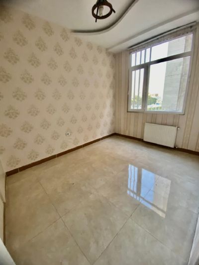 آپارتمان 82 متری دو خوابه در نیروی هوایی تهران