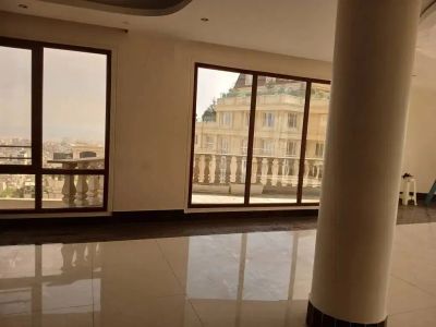 آپارتمان 300 متری چهارخوابه در فرمانیه تهران