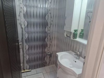 آپارتمان 72 متری دو خوابه در شیخ طوسی غربی اصفهان