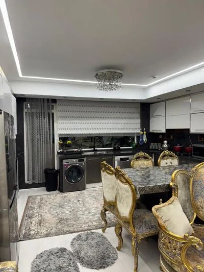 آپارتمان 106 متری دو خوابه در نیروی هوایی تهران