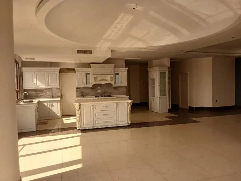 آپارتمان 300 متری چهارخوابه در فرمانیه تهران13586221779