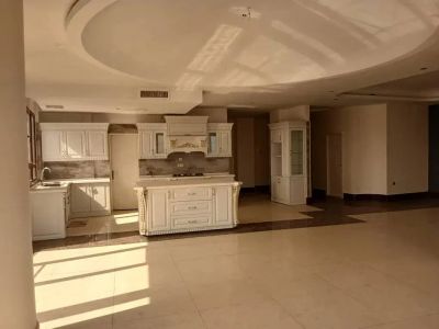 آپارتمان 300 متری چهارخوابه در فرمانیه تهران