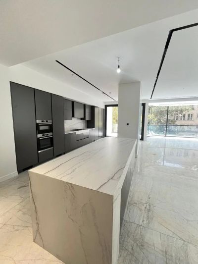 آپارتمان 300 متری سه خوابه در فرمانیه تهران