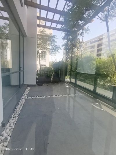 آپارتمان 400 متری چهارخوابه در فرمانیه تهران