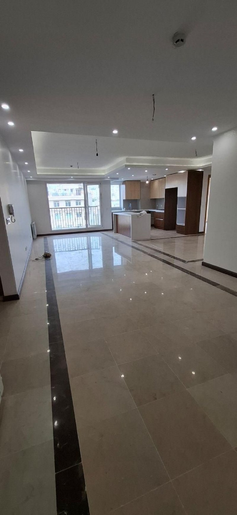 آپارتمان 140 متری سه خوابه در قلهک تهران13586421794