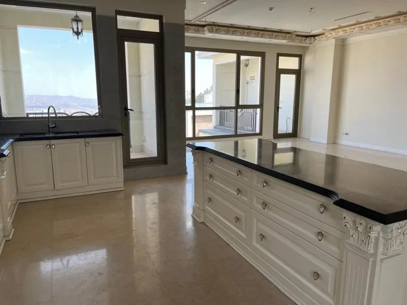 آپارتمان 320 متری چهارخوابه در فرمانیه تهران13585821766