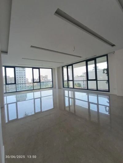 آپارتمان 400 متری چهارخوابه در فرمانیه تهران