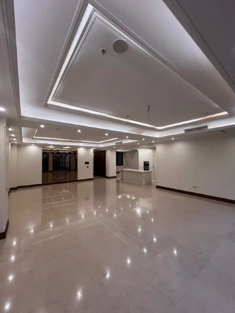 آپارتمان 210 متری سه خوابه در فرمانیه تهران13593122062