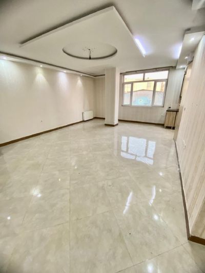 آپارتمان 82 متری دو خوابه در نیروی هوایی تهران