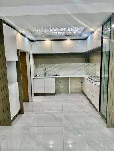 آپارتمان 115 متری سه خوابه در نیروی هوایی تهران