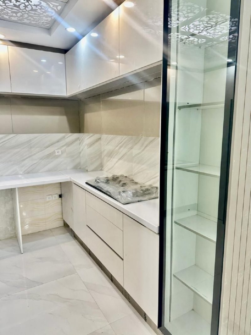 آپارتمان 115 متری سه خوابه در نیروی هوایی تهران13591822005