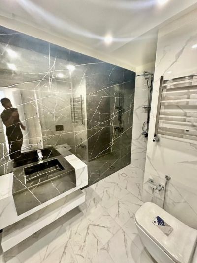 آپارتمان 121 متری سه خوابه در نیروی هوایی تهران