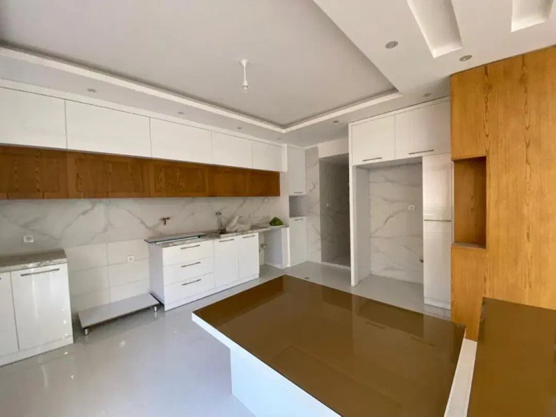 آپارتمان 151 متری سه خوابه در مرداویج اصفهان13593822079