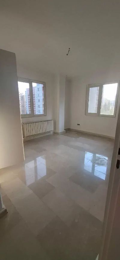 آپارتمان 100 متری دو خوابه در قیطریه تهران