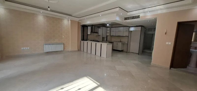 آپارتمان 110 متری دو خوابه در حکمت تهران13586721803