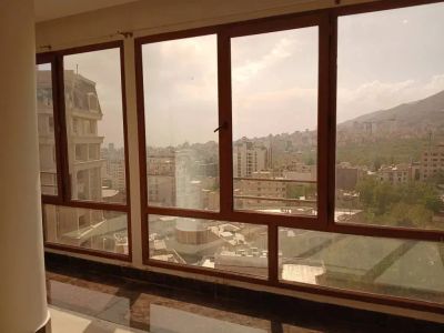 آپارتمان 300 متری چهارخوابه در فرمانیه تهران