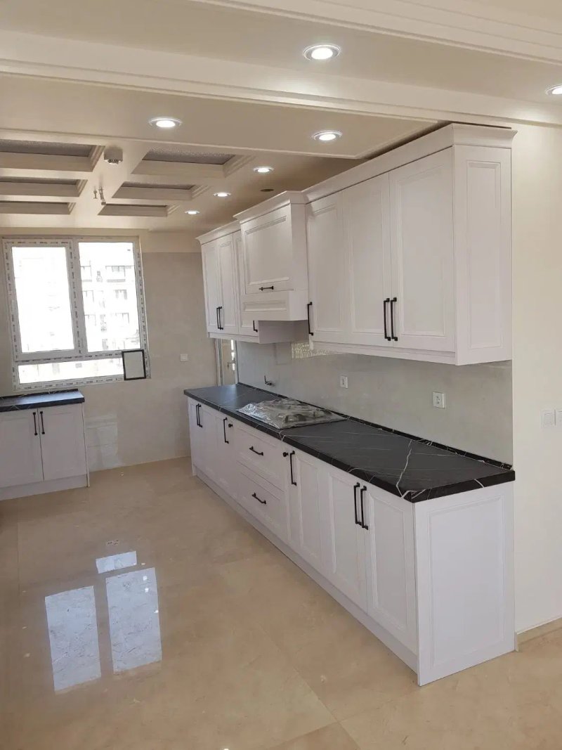 آپارتمان 114 متری سه خوابه در دهقان تهران13589221885