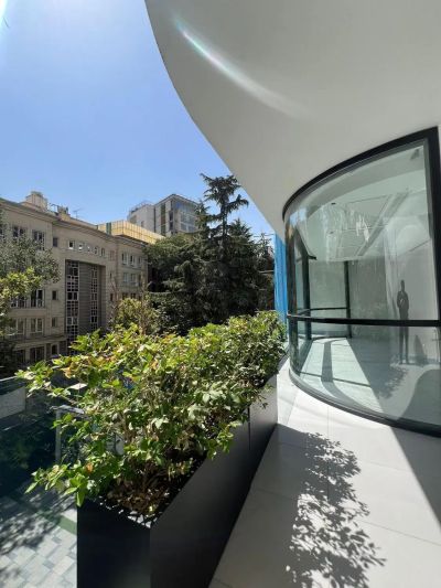 آپارتمان 300 متری سه خوابه در فرمانیه تهران