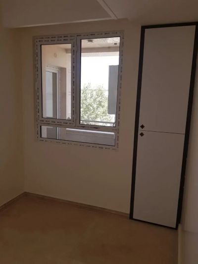 آپارتمان 114 متری سه خوابه در دهقان تهران