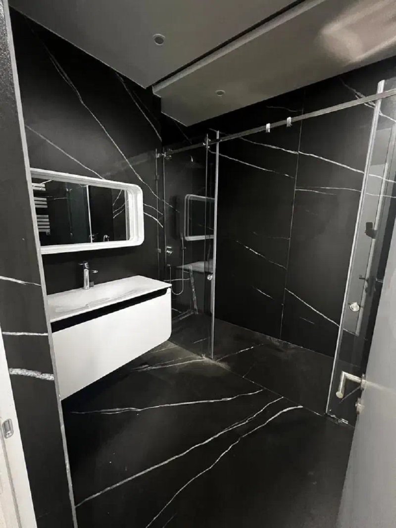 آپارتمان 350 متری چهارخوابه در فرمانیه تهران13585421739