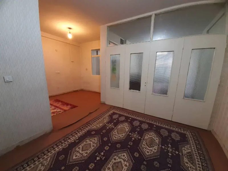 آپارتمان 90 متری دو خوابه در نیروی هوایی تهران13587921834