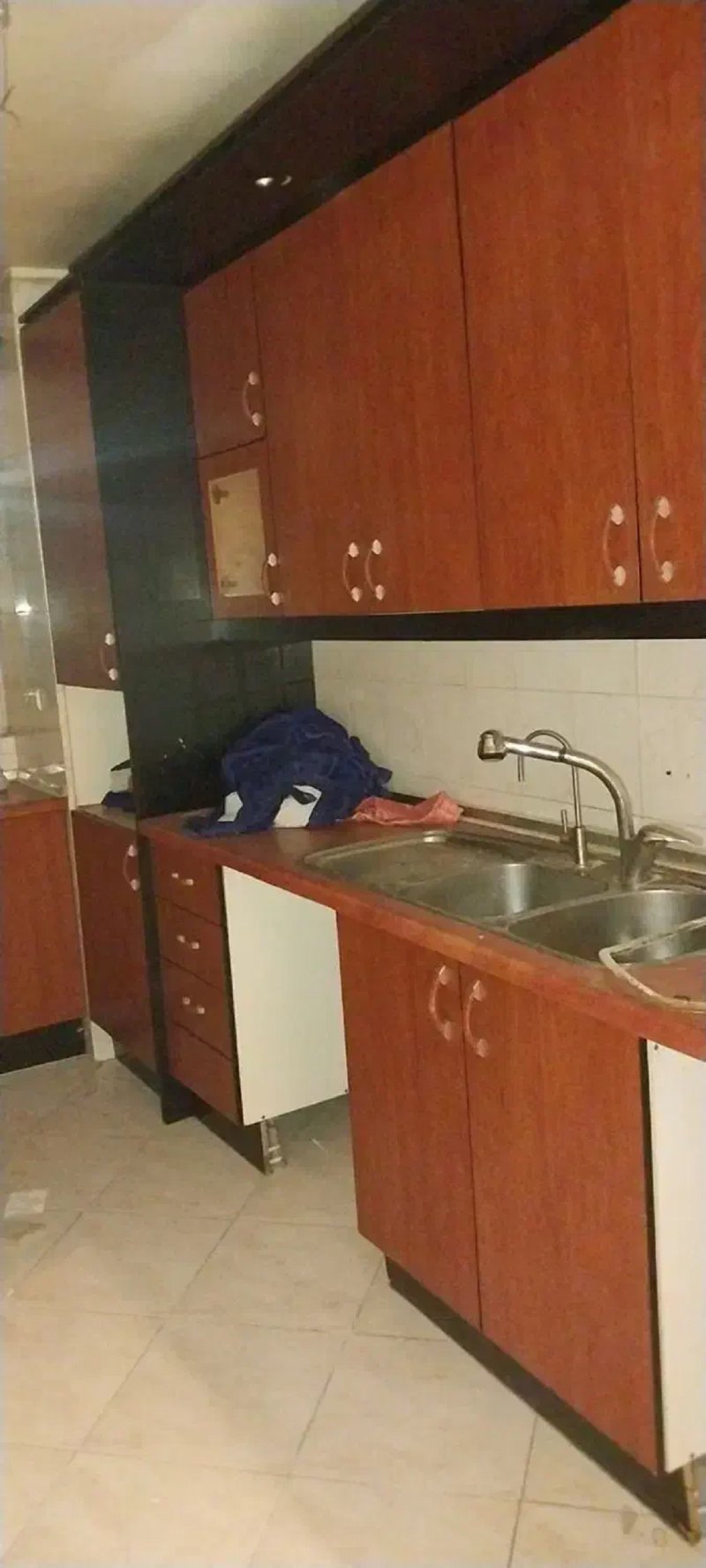 آپارتمان 141 متری سه خوابه در شهرک اکباتان تهران13609222425